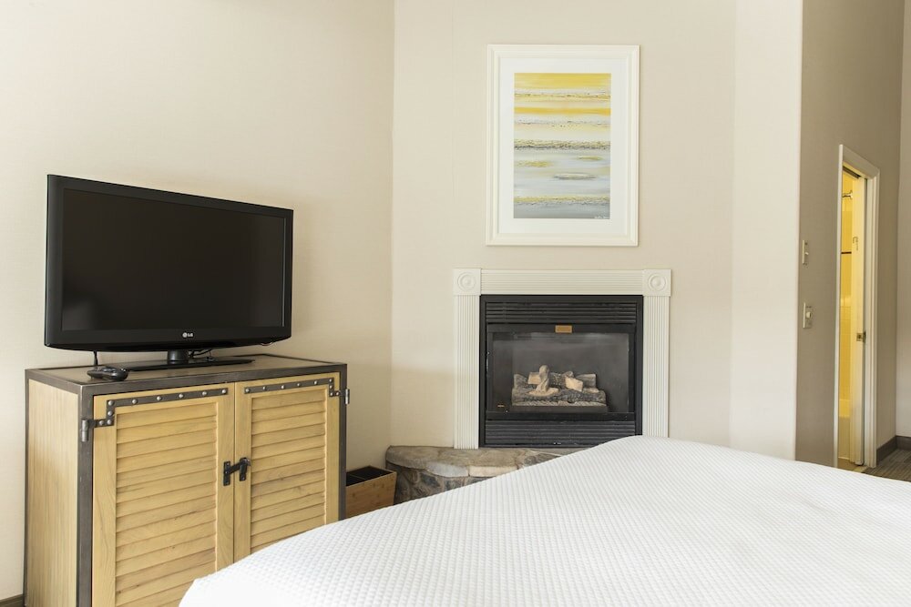 Фото Cottage Inn by The Sea