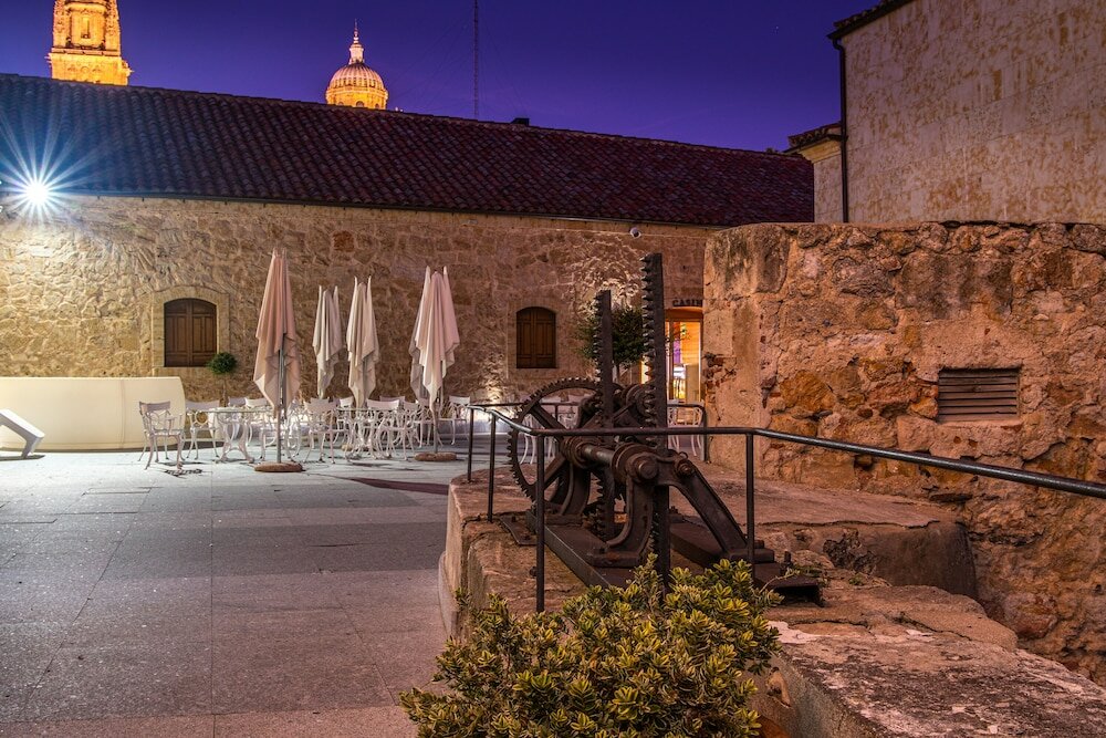 Фото Hospedium Hotel Casino del Tormes