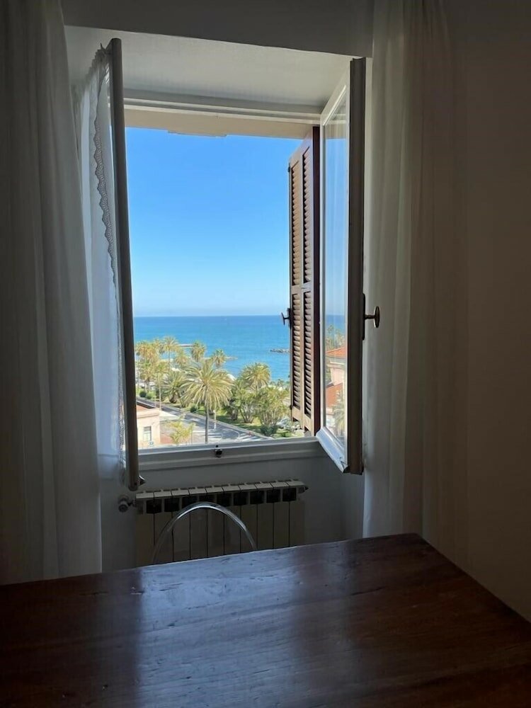 Фото Lolli Palace Hotel Sanremo