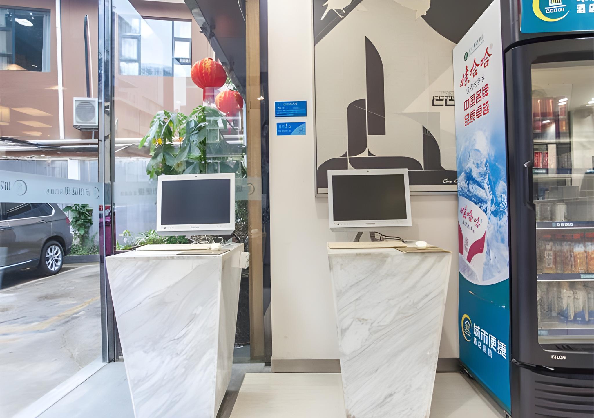 Фото City Comfort Inn