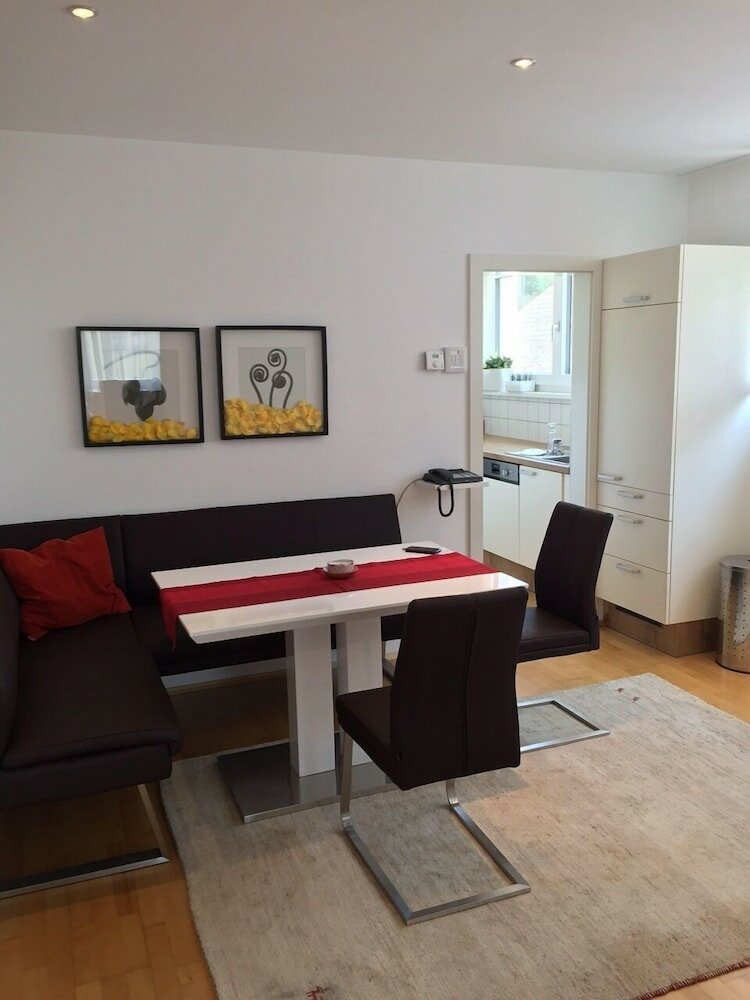 Фото Tinschert Hotel-Restaurant-Partyservice