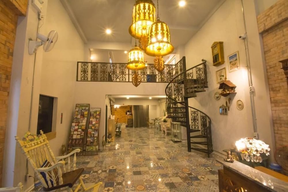 Фото Sridonchai Heritage Night Bazaar Chiang Mai