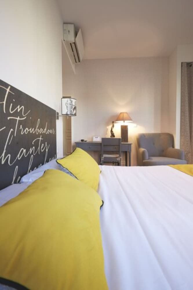 Фото Hôtel St Sernin