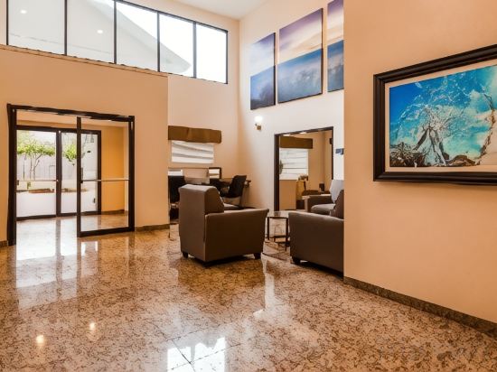 Фото Best Western Northwest Inn