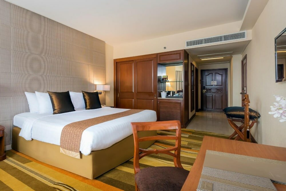 Фото Emerald Hotel Bangkok