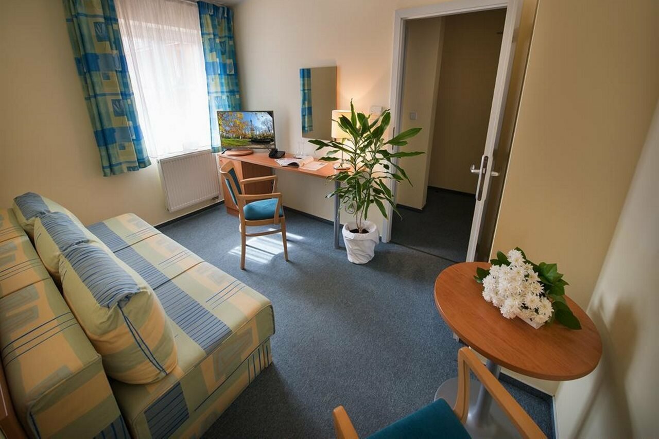 Фото EA Отель Tosca