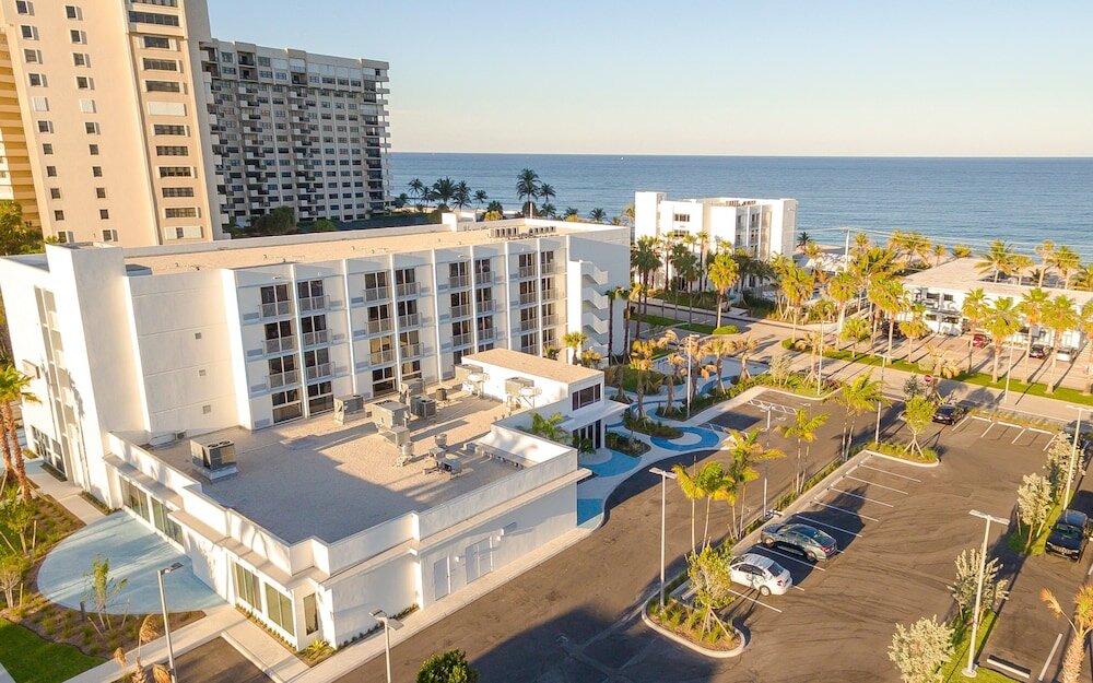 Фото Plunge Beach Resort
