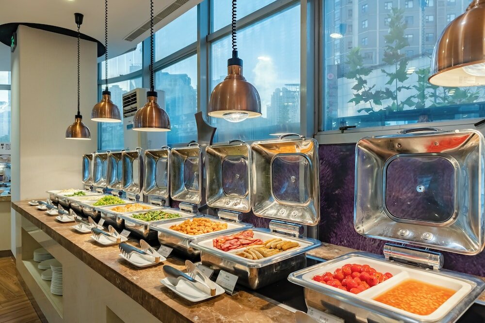 Фото Holiday Inn Shanghai Vista