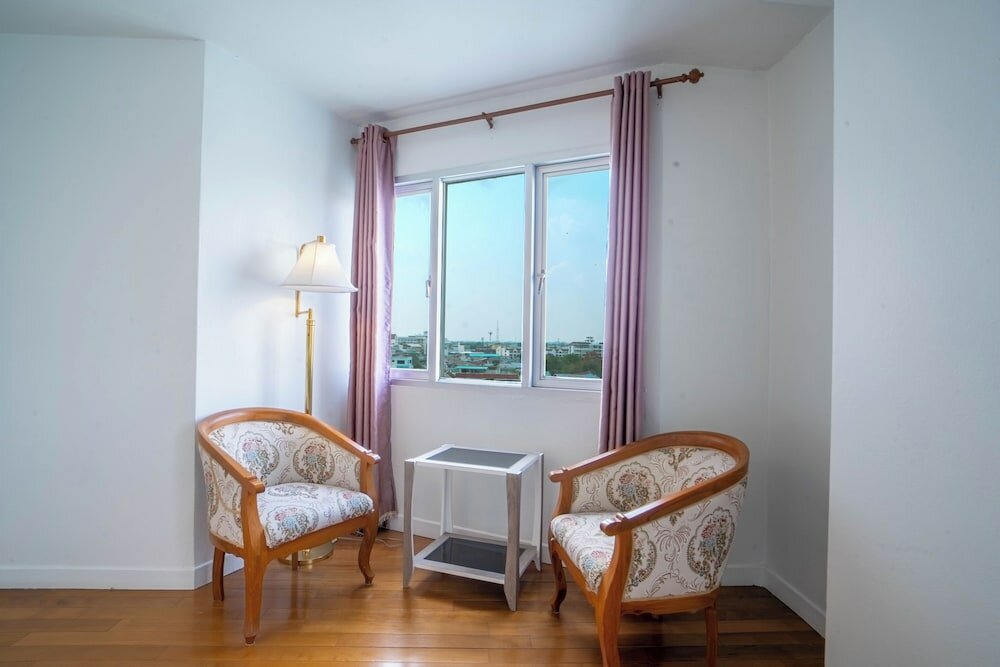 Фото Thong Tarin Hotel