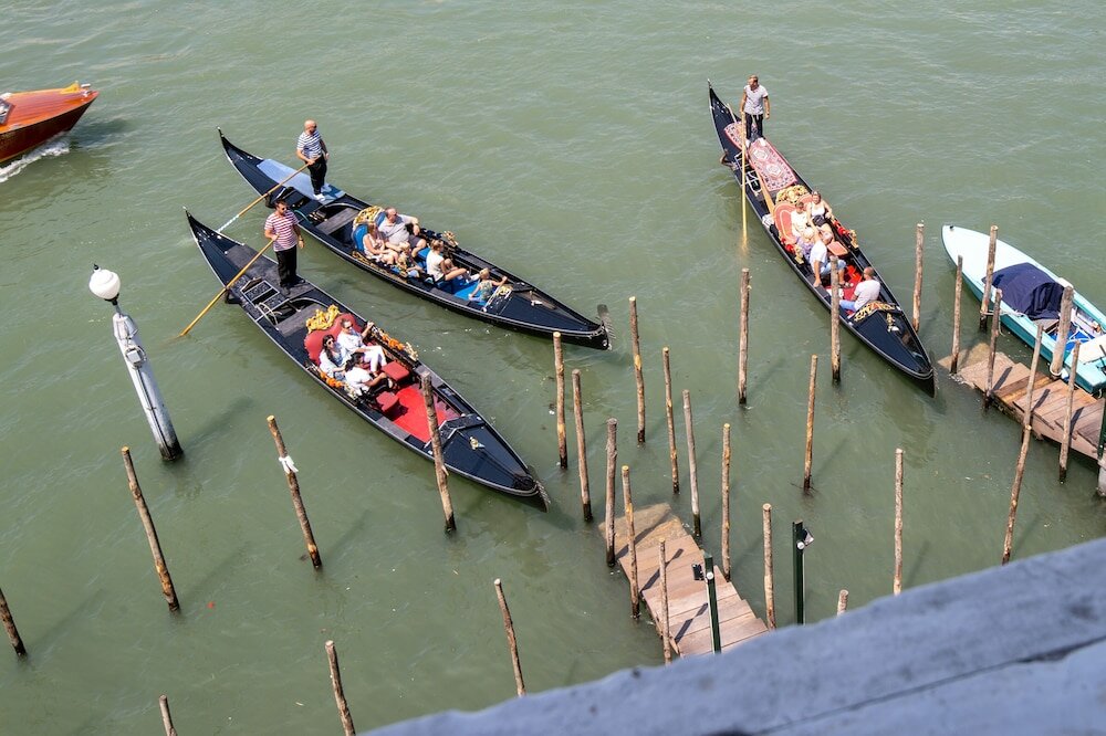 Фото Hotel Antiche Figure