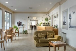 Гостиница Hotel Sovrana & Re Aqva SPA