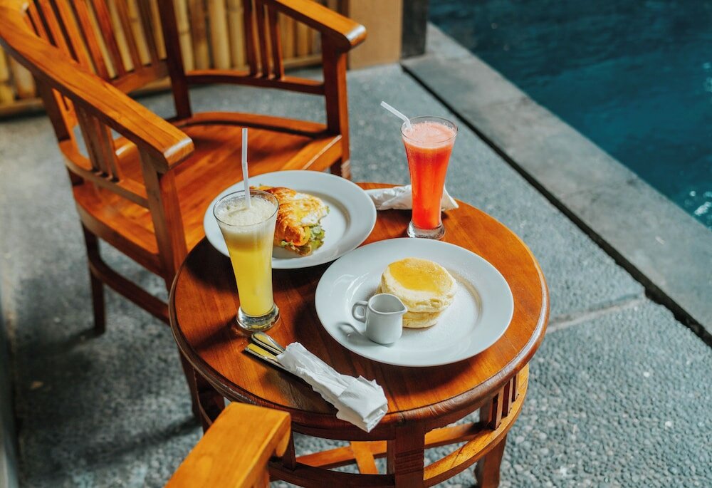 Фото Alam Sembuwuk Resort