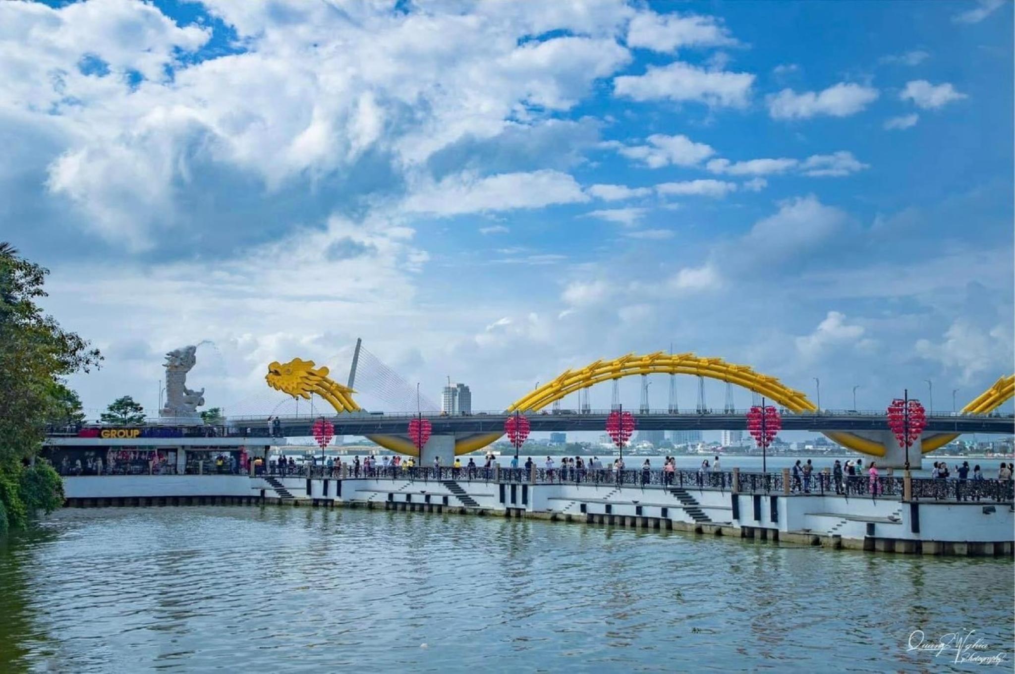 Фото La Lune Hotel