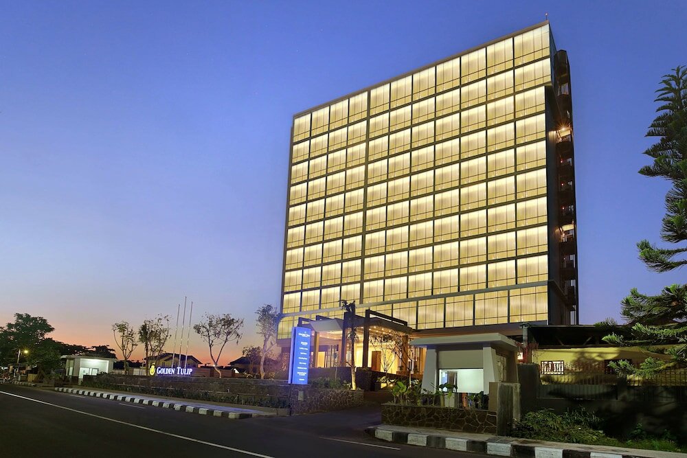 Фото Lombok Astoria Hotel