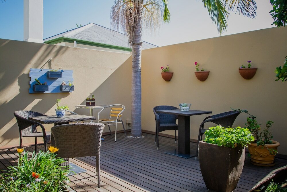 Фото Guesthouse LaRachelle