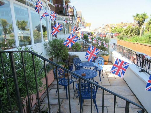 Внешний вид отеля The Langtons Bed & Breakfast в Истборне, фото 3