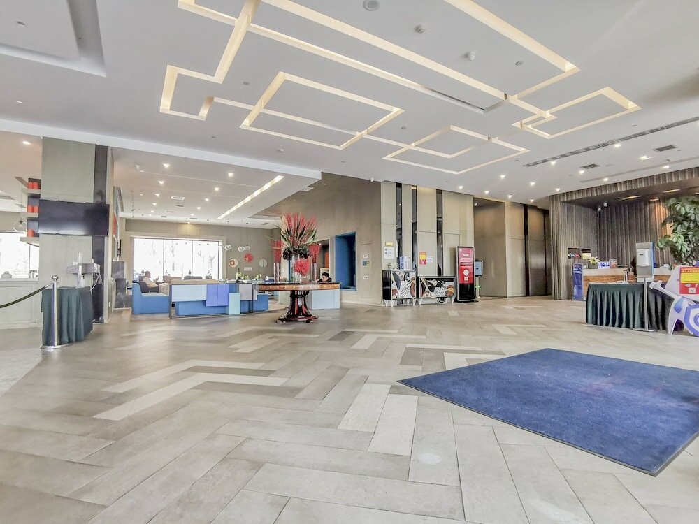 Фото Holiday Inn Express Chifeng Hongshan, an Ihg Hotel