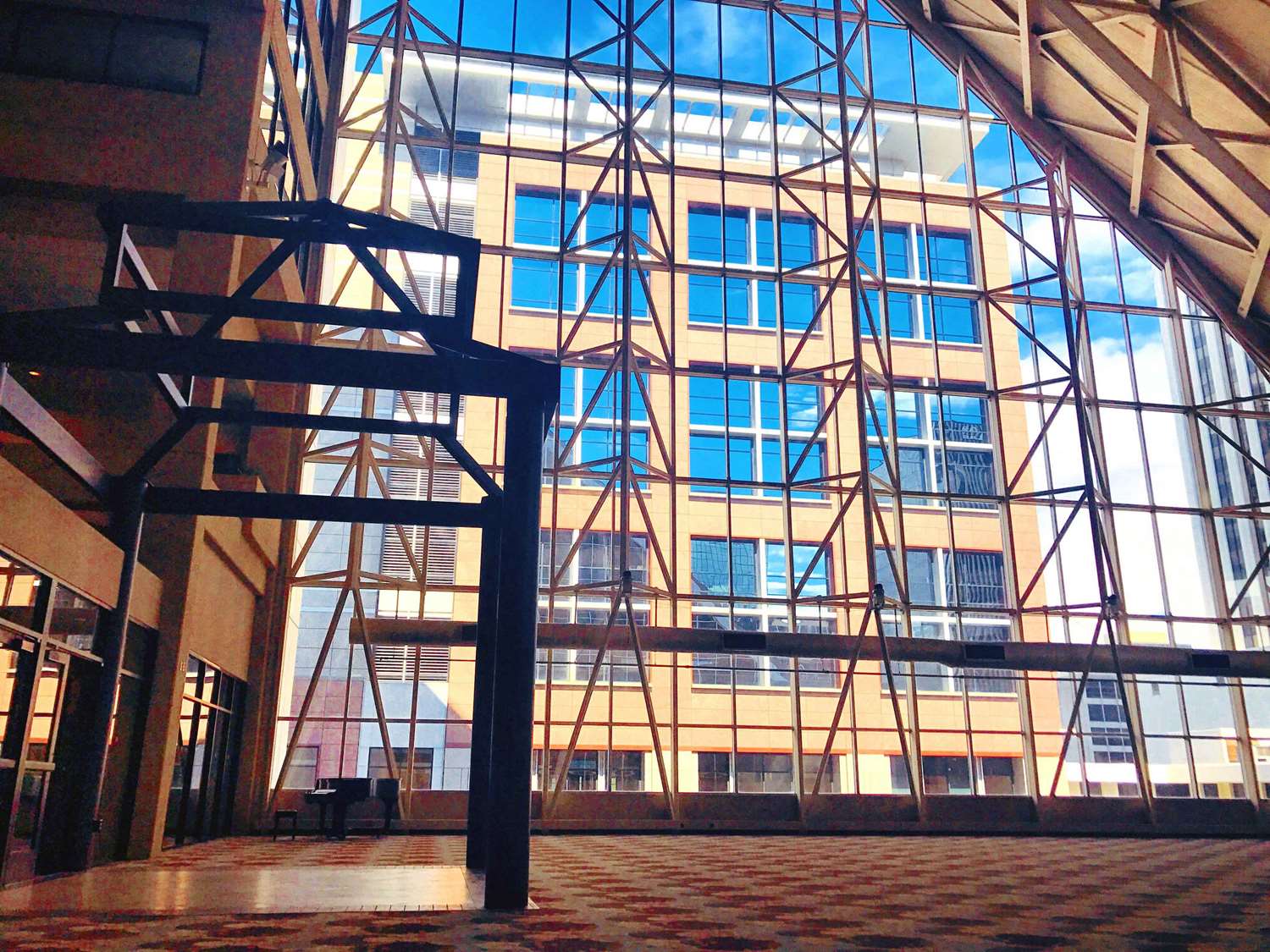 Фото DoubleTree by Hilton Hotel St. Paul Downtown