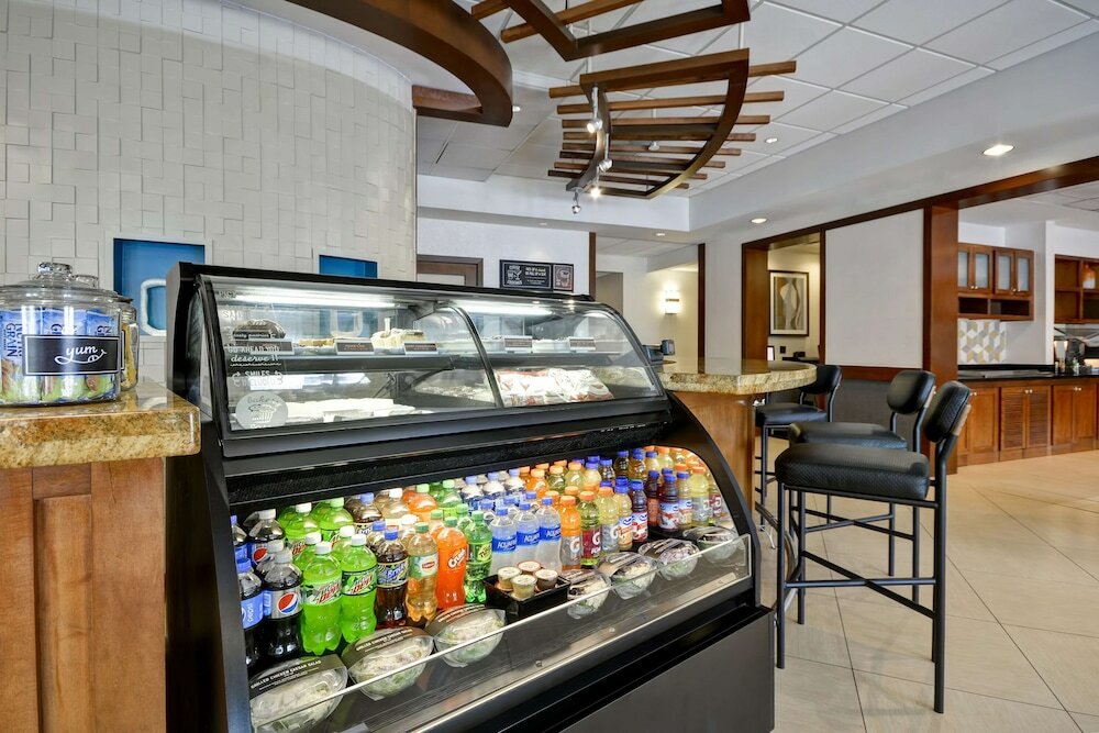 Фото Hyatt Place Miami Airport West/Doral