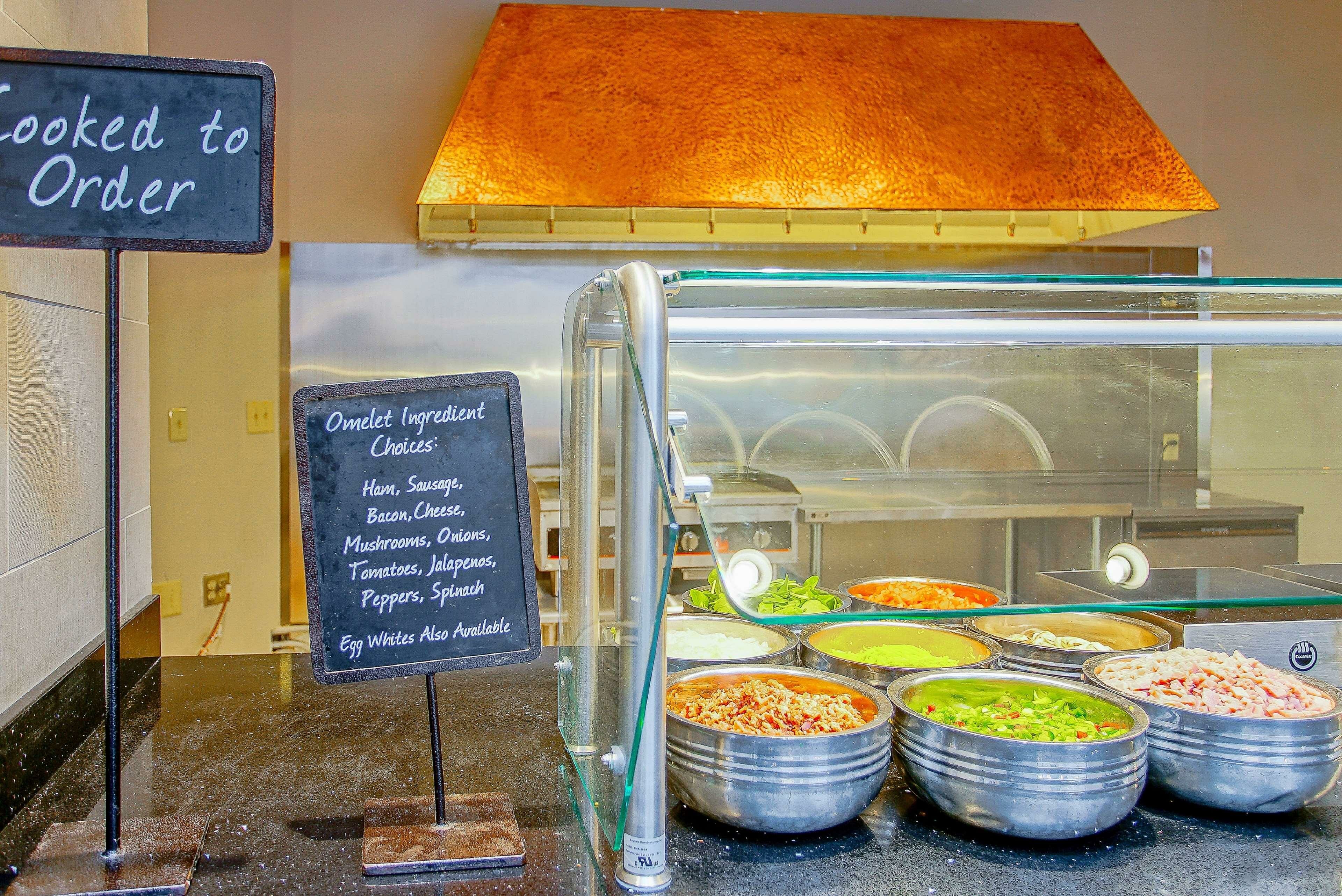 Фото Embassy Suites by Hilton San Antonio Nw I-10