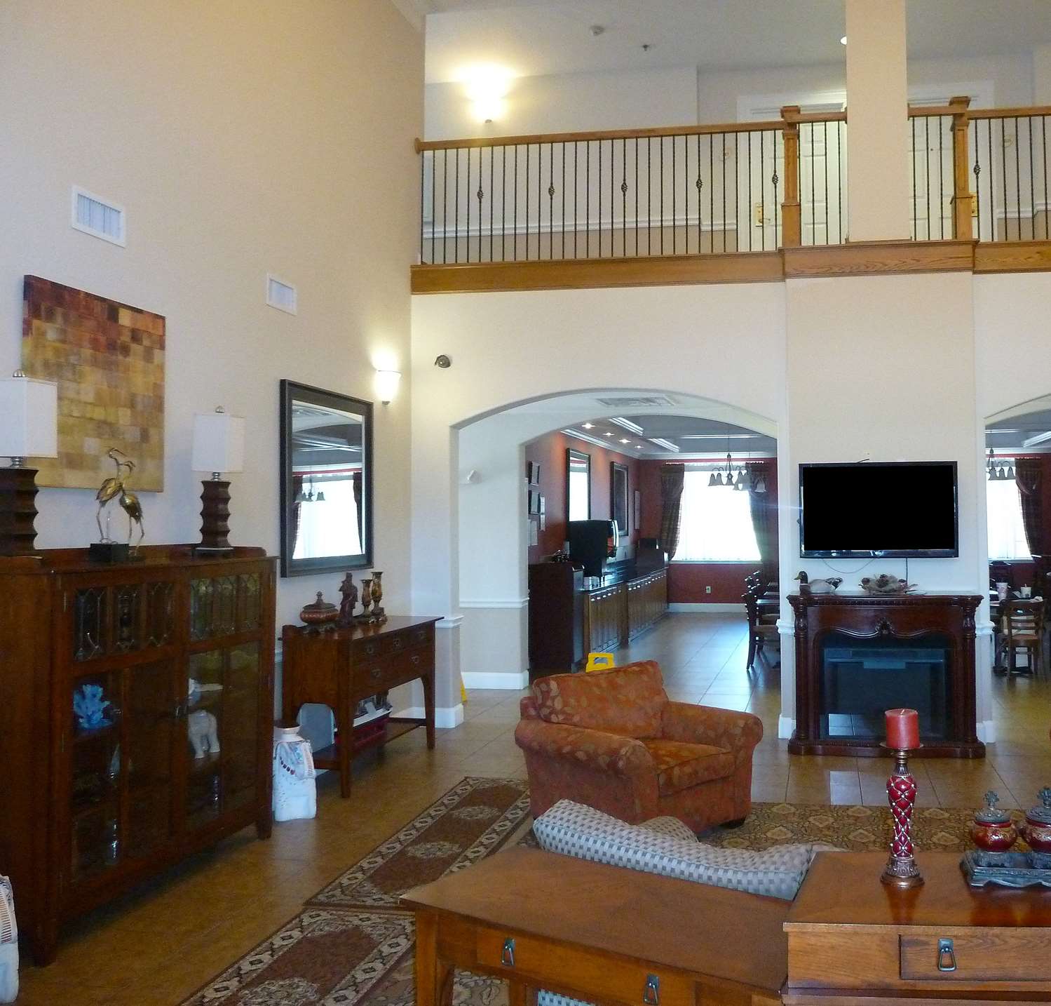 Фото Americas Best Value Inn & Suites Gun Barrel City