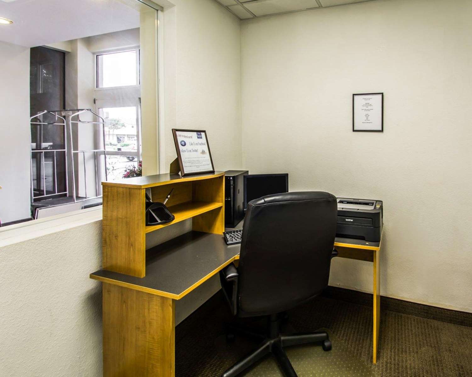 Фото Sleep Inn & Suites Orlando International Airport