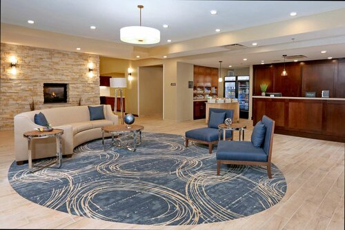 Гостиница DoubleTree by Hilton West Fargo Sanford Medical Center Area в Фарго