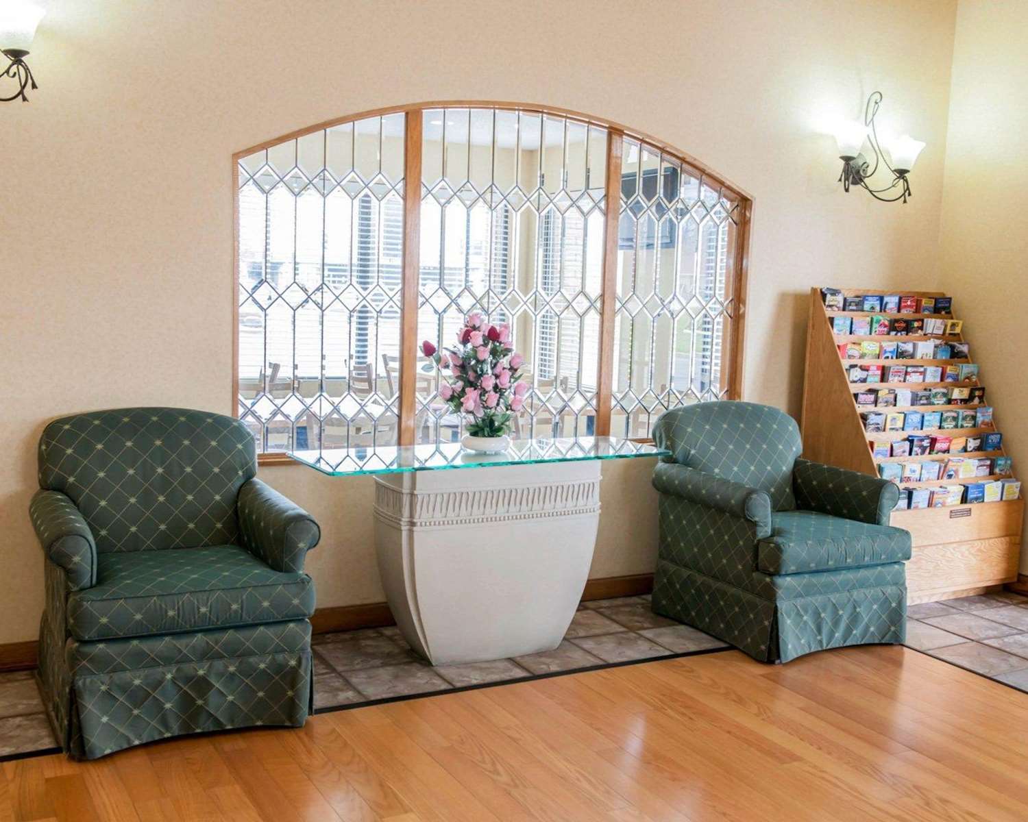 Фото Quality Inn & Suites