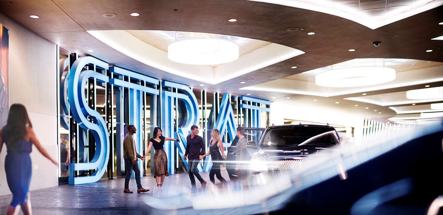 Фото The Strat Hotel, Casino & Tower