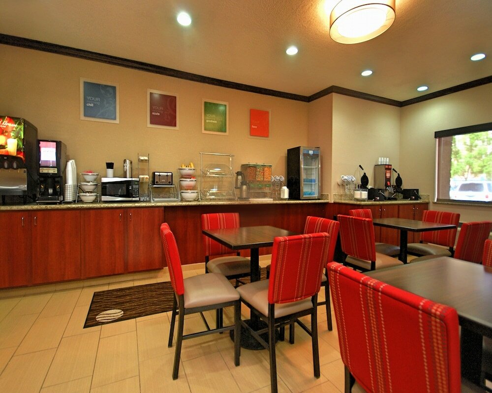 Фото Comfort Inn Albuquerque Airport