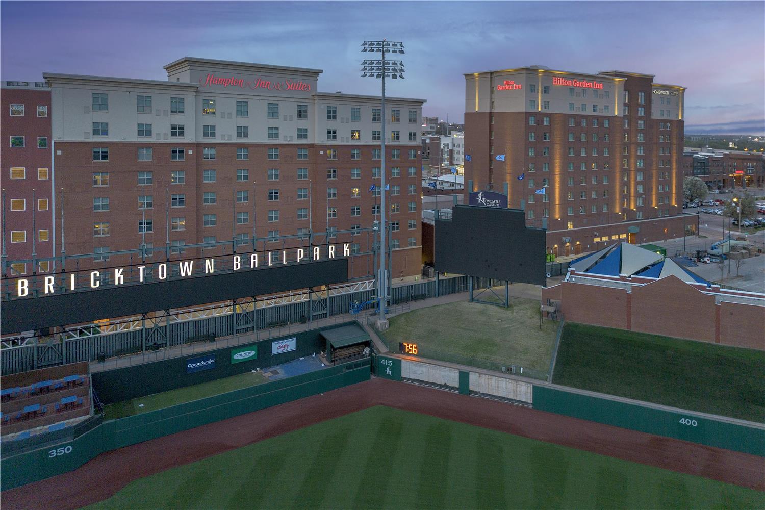 Фото Hilton Garden Inn Oklahoma City Bricktown