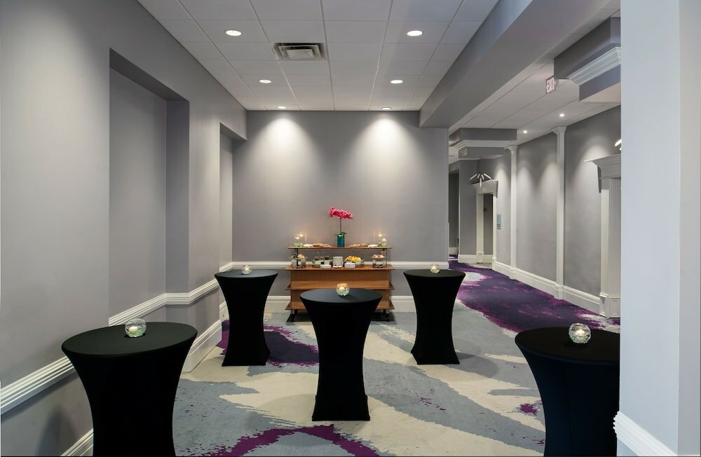 Фото Wyndham I-Drive Avanti Resort & Conference Center