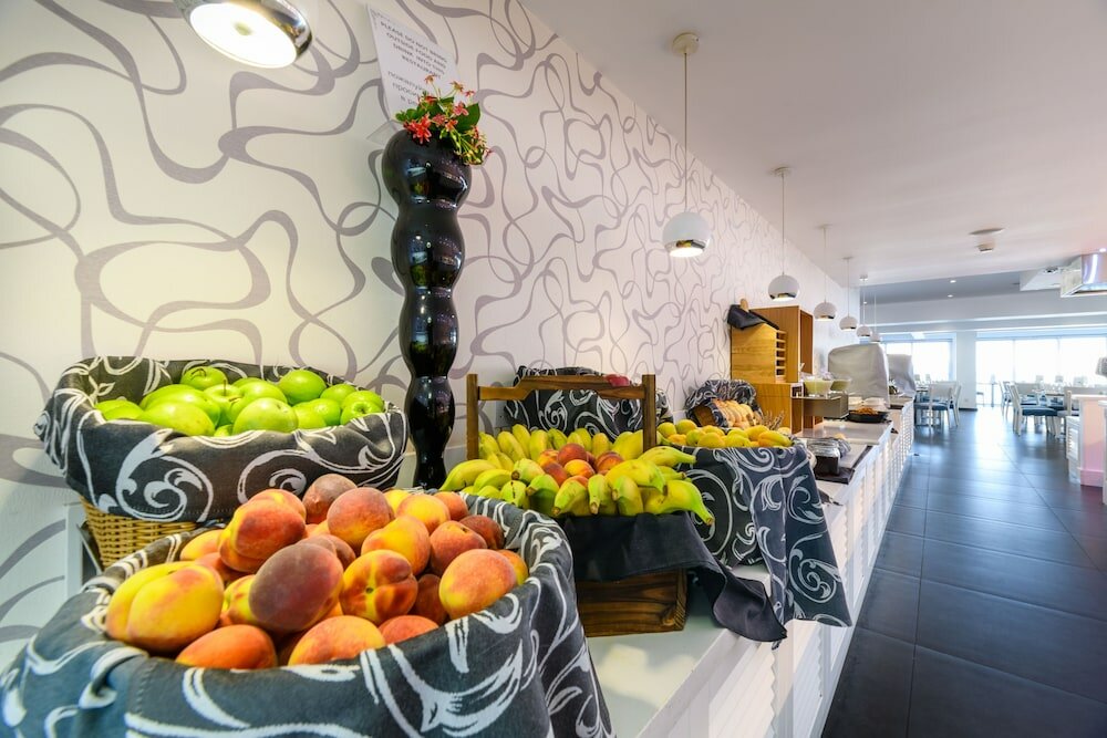 Фото Tasia Maris Oasis