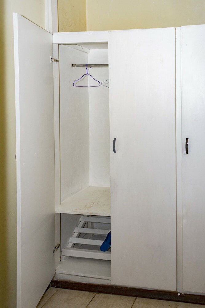 Фото Raja Excelsior Hotel