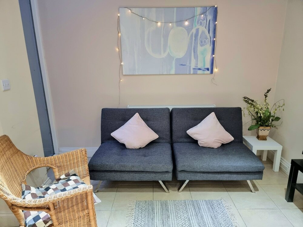 Фото Urban Stay Oxford Gardens Apartments