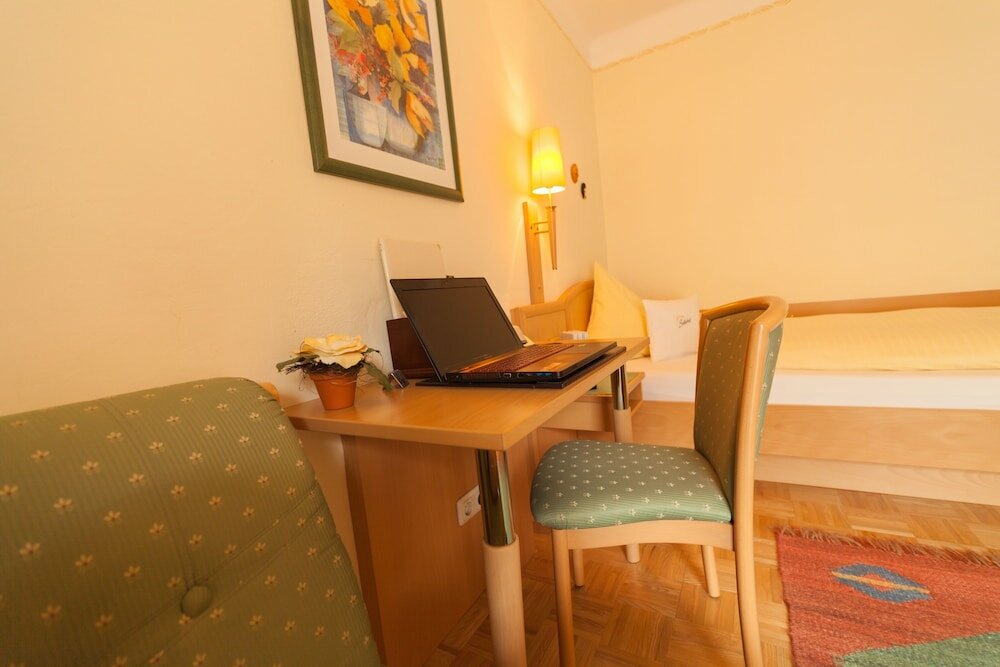 Фото Hotel Sallerhof