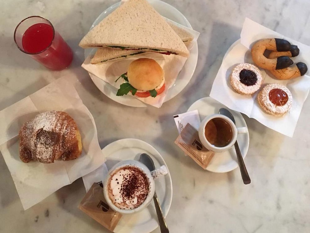 Фото Luxury Rooms