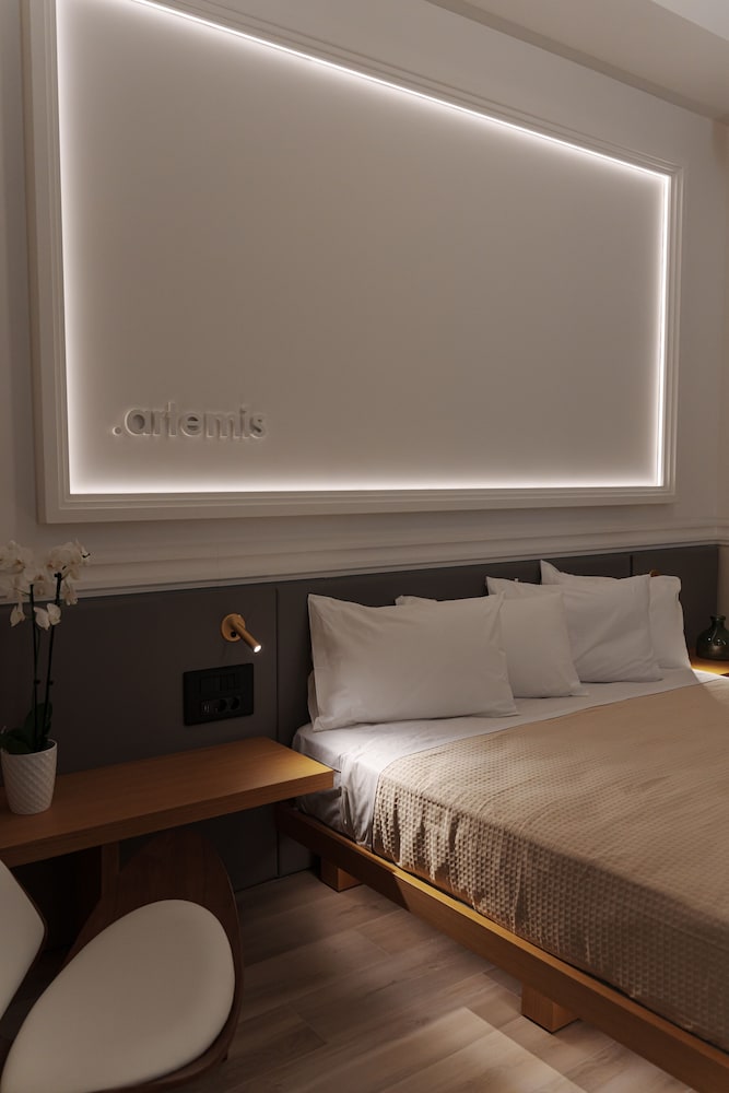 Фото Agora Athens Suites