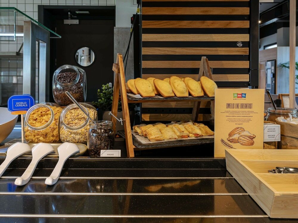 Фото Ibis Budget Madrid Aeropuerto