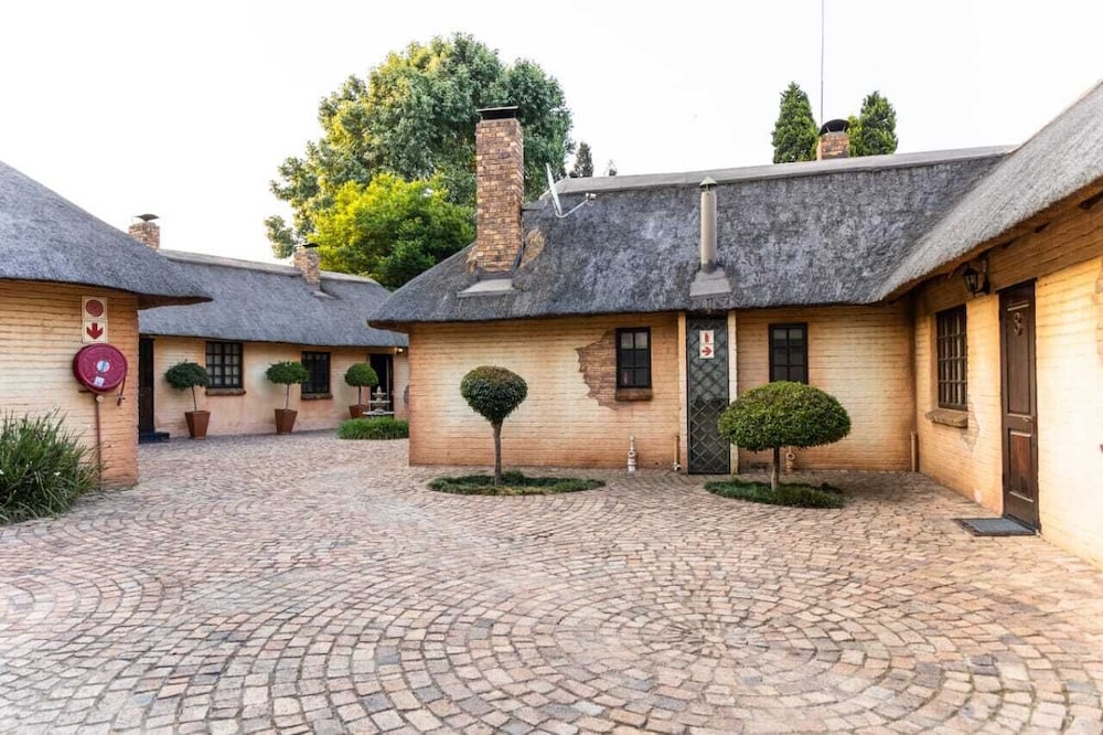 Фото Отель Belvedere Estate