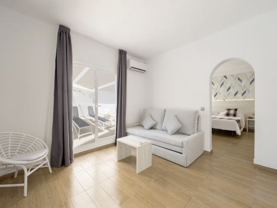 Фото Hotel Playasol Lei Ibiza - Adults Only