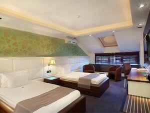 Гостиница Garni Hotel Crystal