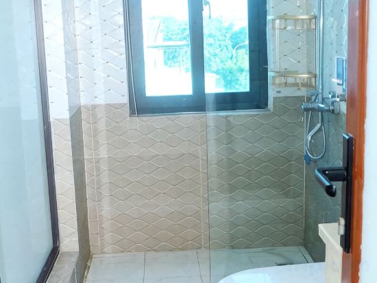 Фото Luxury Airport Hotel & SPA