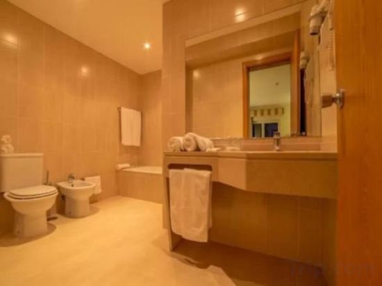 Фото Santa Eufémia Covilhã Hotel