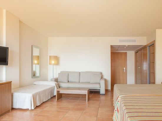 Фото Hotel Rh Casablanca & Suites