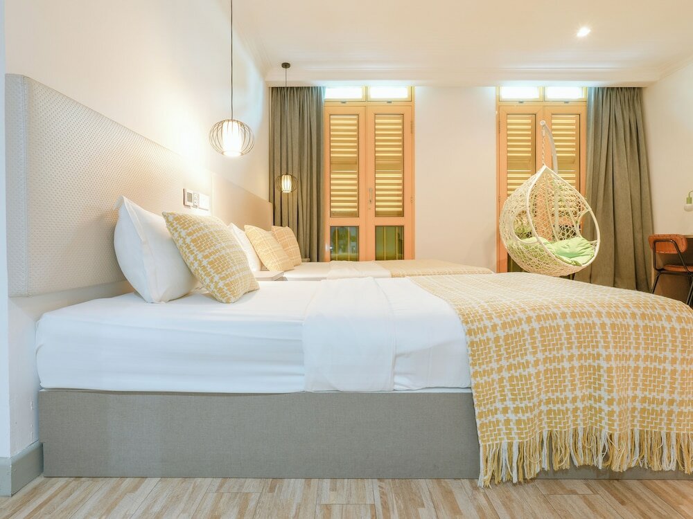 Фото Champion Hotel