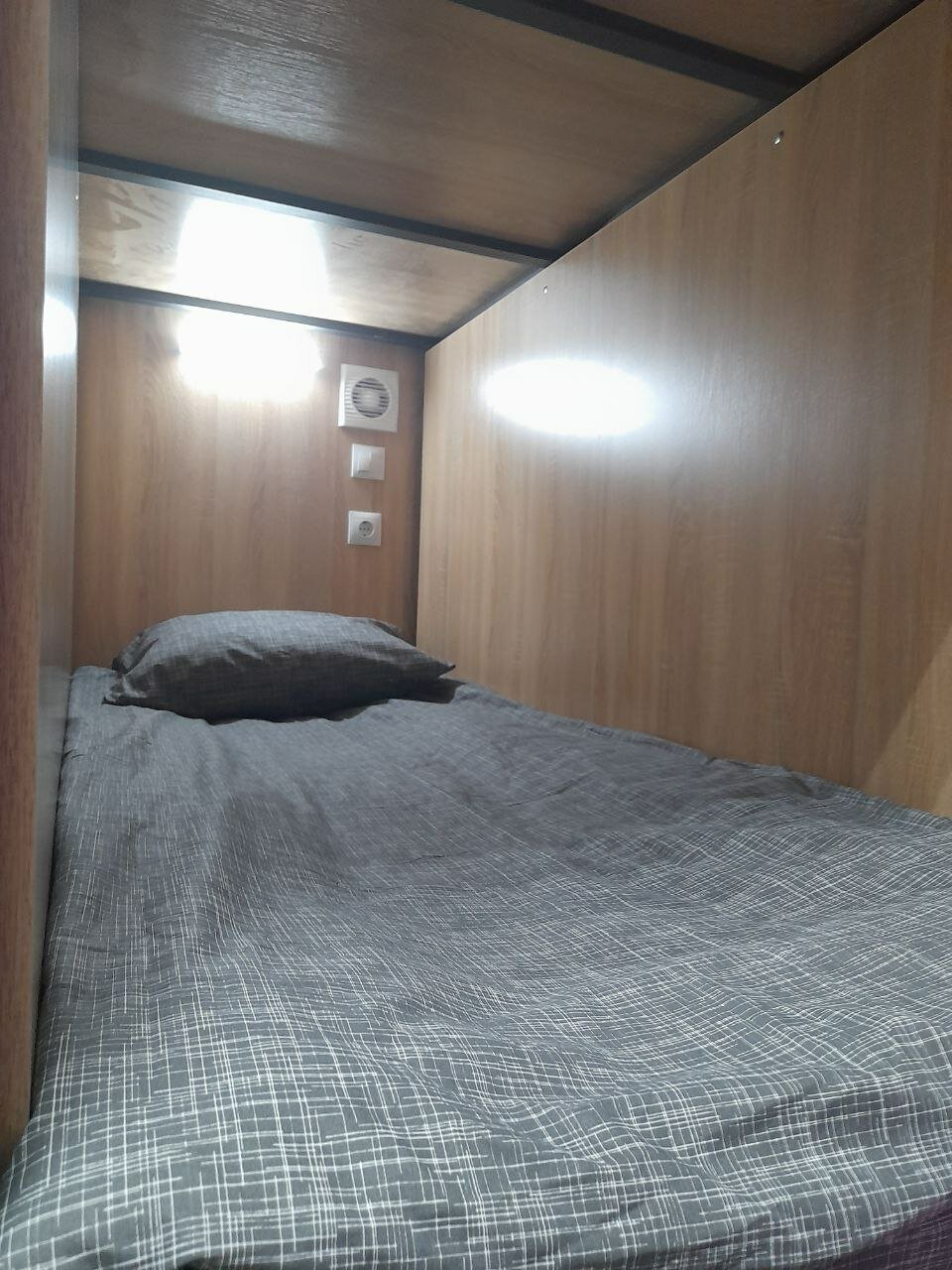 Фото Капсульный хостел на Ленинском