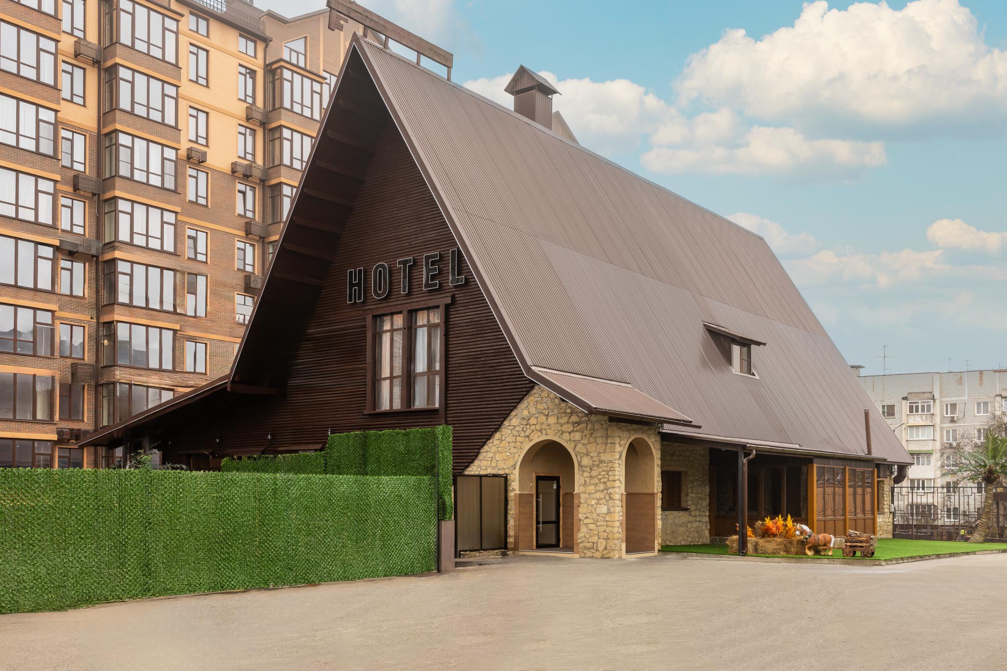 Фото отеля 1