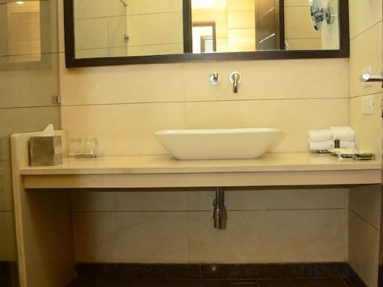 Фото Radisson Chandigarh Zirakpur