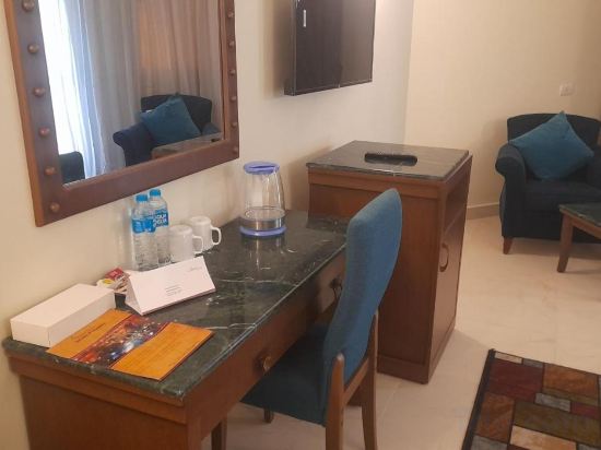 Фото Grand Pyramids Hotel